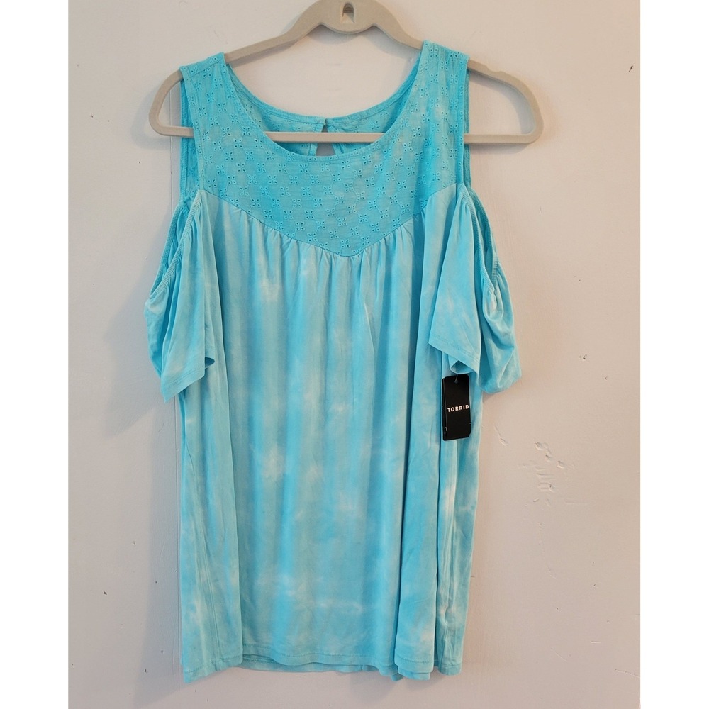 Torrid Cold Shoulder Top Womens 2 Blue Tie Dye Eyelet Lace Super Soft Short Slve - Picture 5 of 14